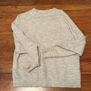 GAP SWEATER
